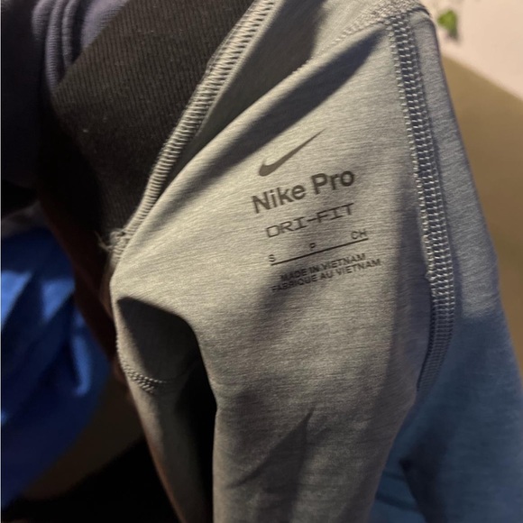 Nike dri-fit pro shorts size Small - Picture 3 of 3